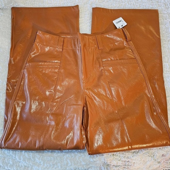 Free People Star Crossed Lovers PatentLeather Straight Leg Pants Brown Sz 8 - Picture 8 of 11